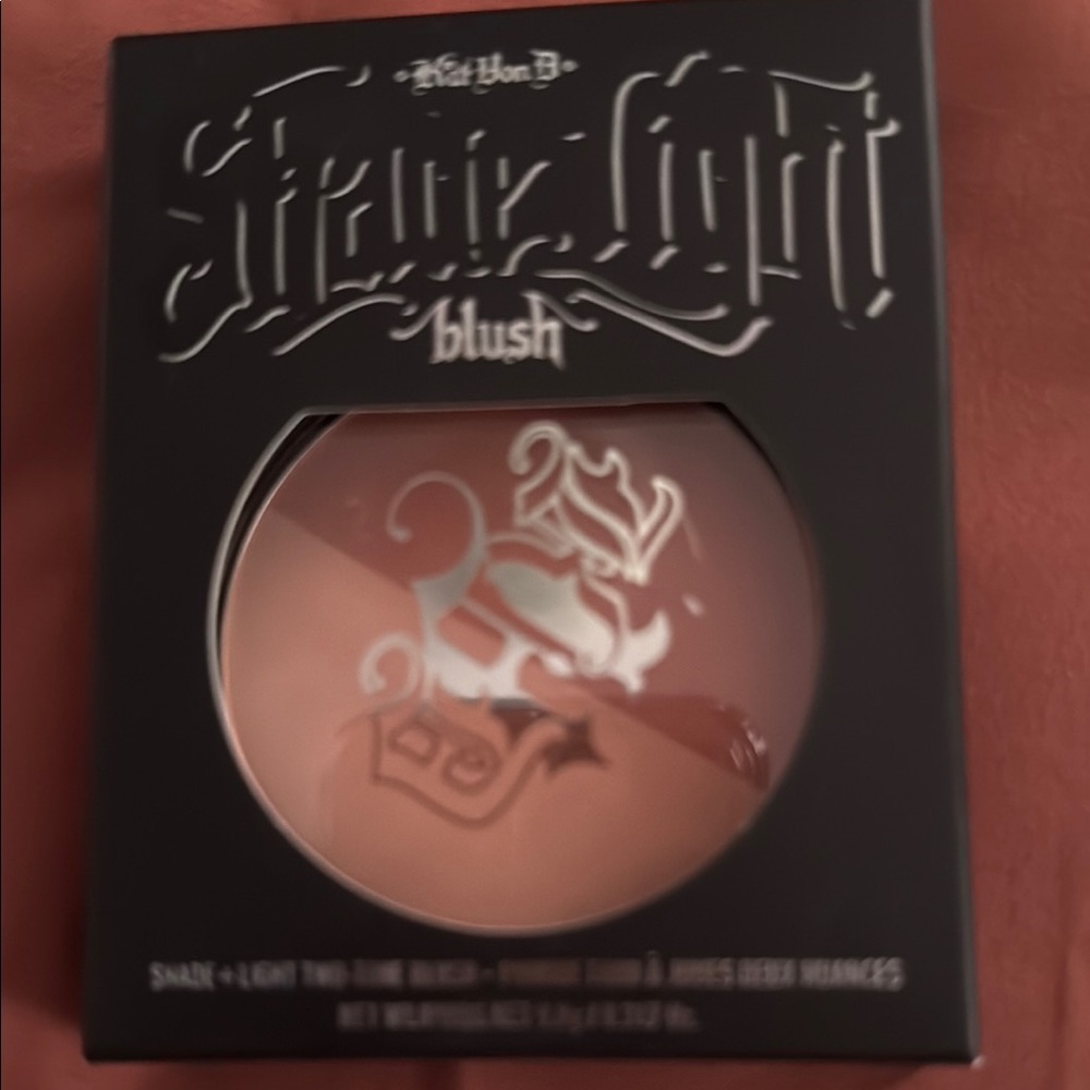 Kat Von D Shade + Light Blush